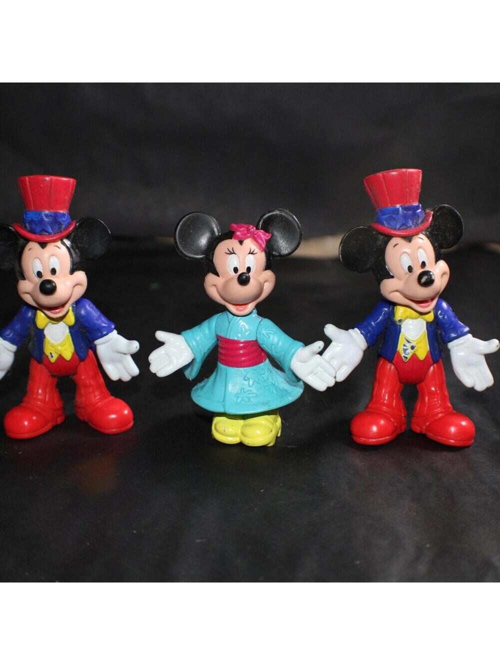 Vintage Disney EPCOT Center Mickey & Minnie‎ PVC Figures Lot 1980s Park Souvenir